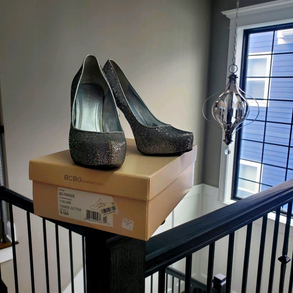 Pumps / Heels